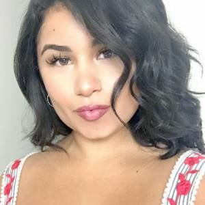 Meet your Posher, Sienna